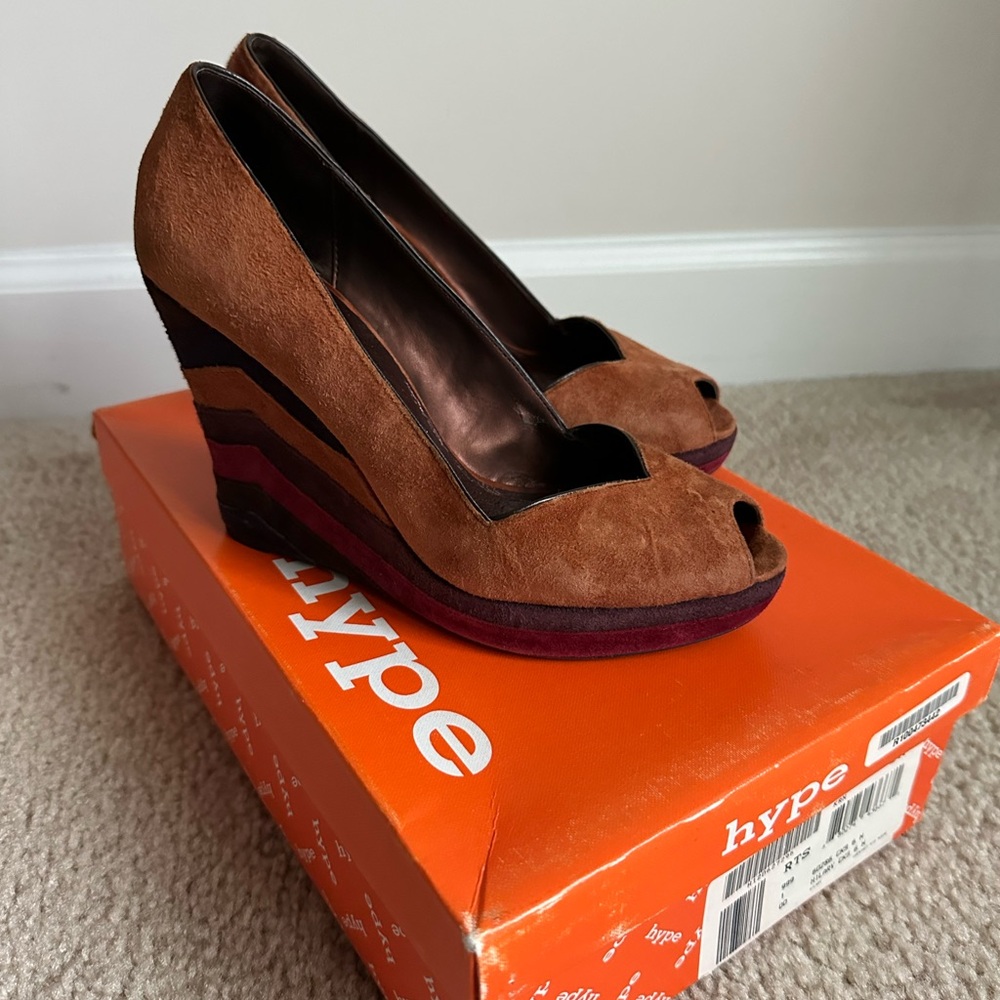 Hype Brown Suede Wedge Shoes